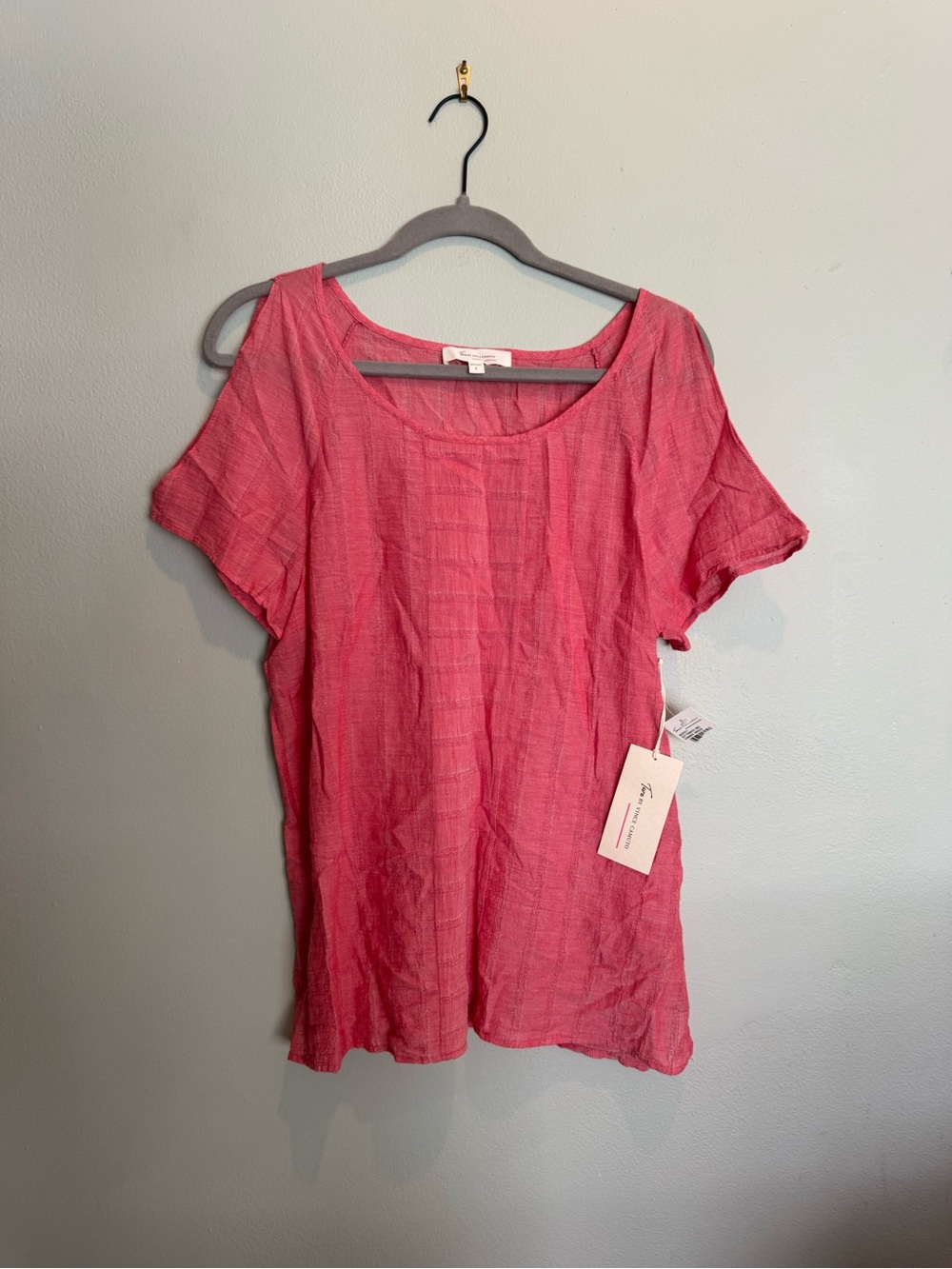 Vince Camuto Light Red Short Sleeve Scoop Neck Tunic